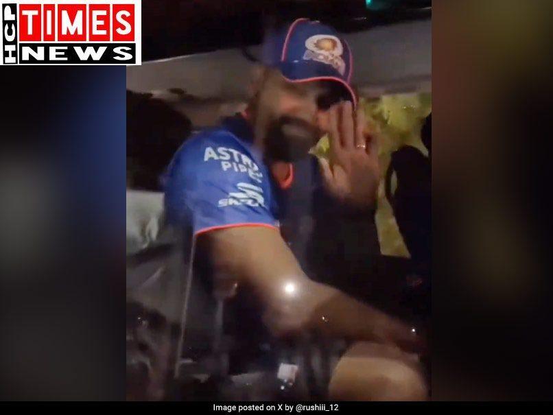 Video: Stuck In Traffic, Rohit Encounters "Hamara Captain Kaisa Ho? Chants