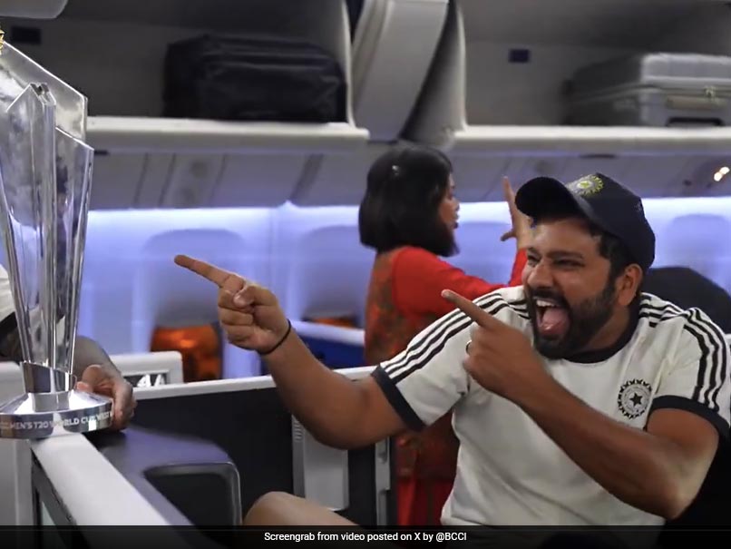 Watch: How Indian Team Celebrated T20 WC Win In Flight, Don't Miss Rohit