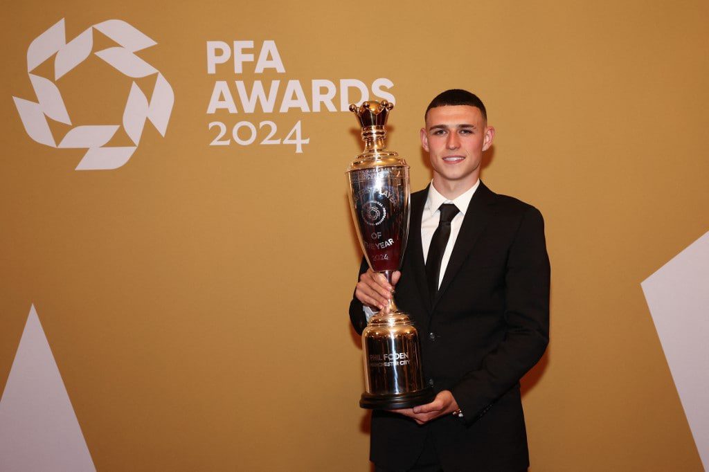 Manchester City's Phil Foden Wins PFA Player Of The Year Award 