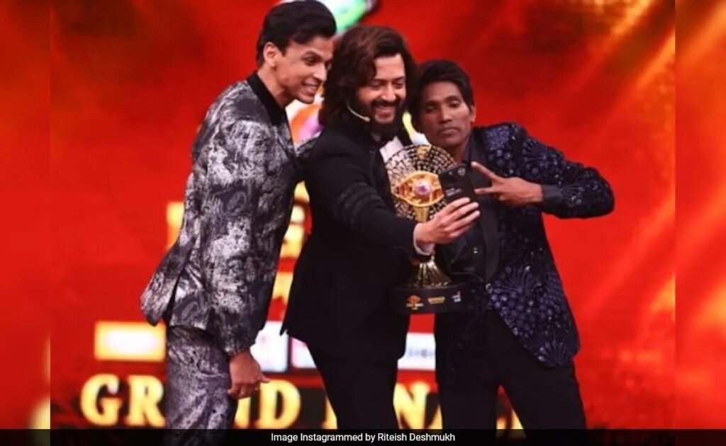 <i>Bigg Boss Marathi 5</i> Finale: Suraj Chavan Lifts Trophy, Abhijeet Sawant Is First Runner-Up