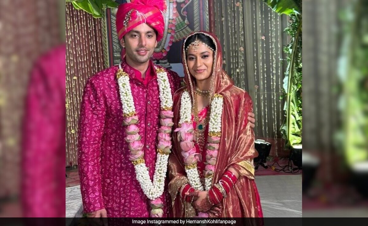 <i>Yaariyan</i> Actor Hemansh Kohli Is Now Married. See First Pic Of The Bride