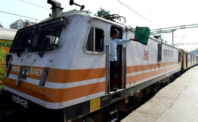 New Train Ticket Booking Rule Comes Into Effect, Reservation Period Cut By 60 Days