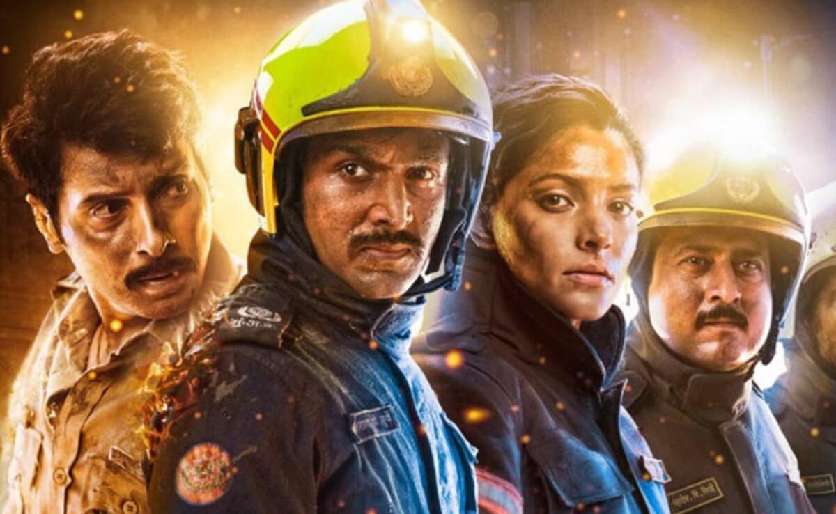 <i>Agni</i> Review: The Film Is A Consistently Watchable Thriller