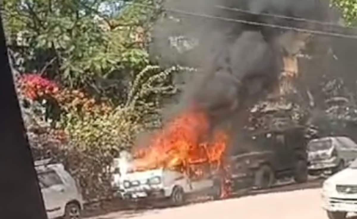 Video: Maruti Van Catches Fire, Explodes In Bhopal