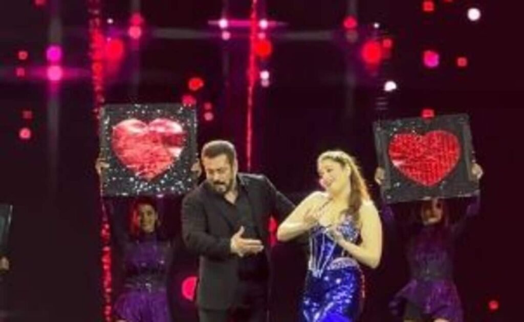 Da-Bangg The Tour - Reloaded: Salman Khan And Tamannaah Set The Stage On Fire