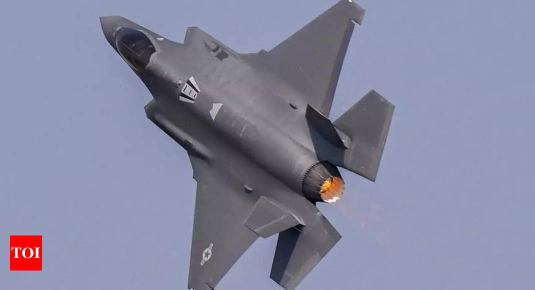 F-35 फाइटर: क्यों भारत हमें पांचवीं पीढ़ी के फाइटर जेट्स खरीदने के लिए राफेल मार्ग ले सकता है